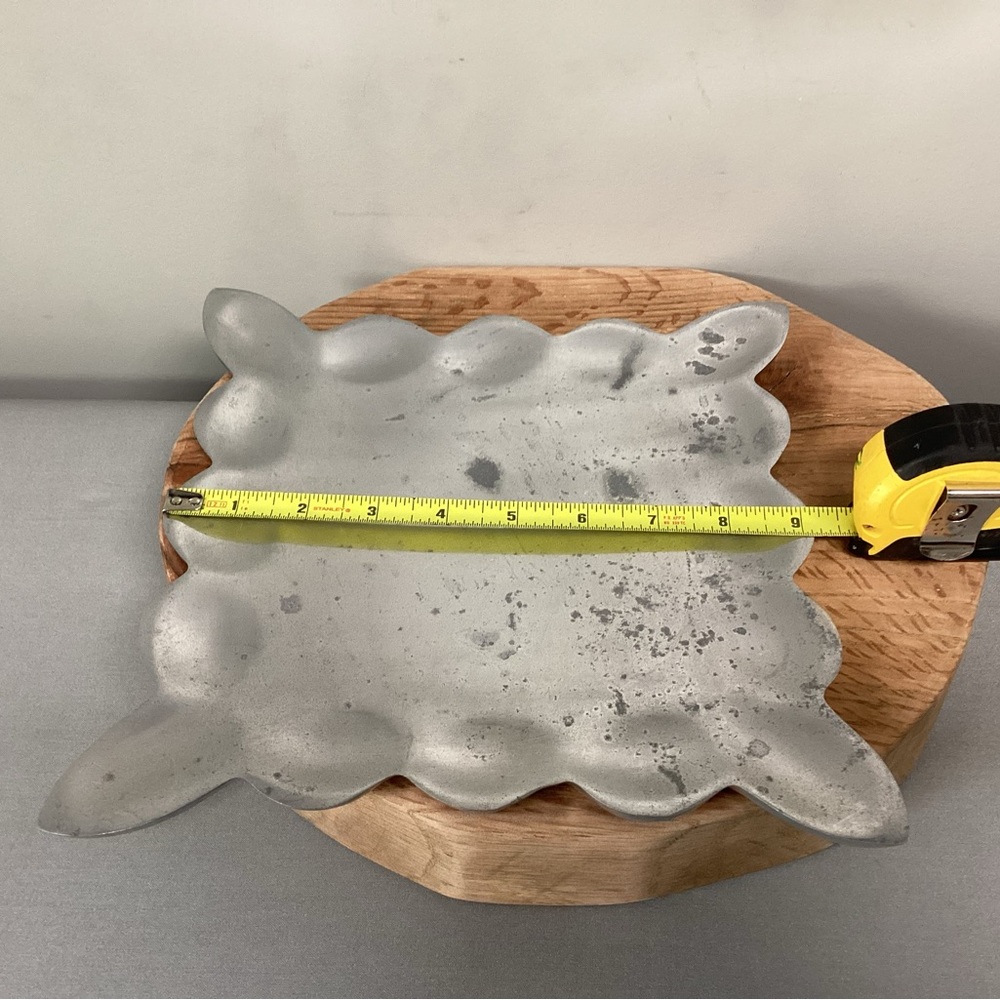 ⚫️ Large Scalloped Edges Square Pillar Candle Holder - Metal Crafted - Nice - Picture 10 of 11